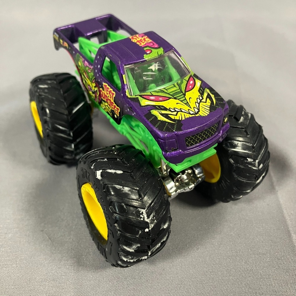 Hot Wheels Monster Truck Test Subject Purple Green Die Cast - Picture 2 of 10